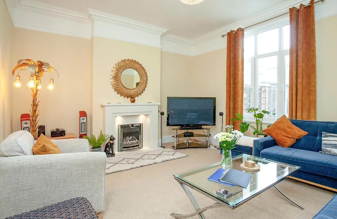Russell House-1